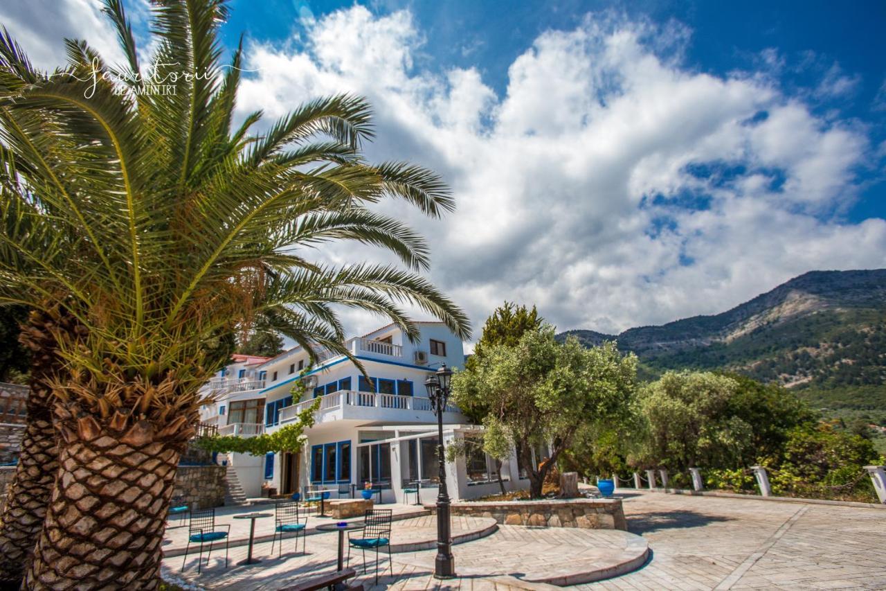Kinira Beach Hotel Экстерьер фото